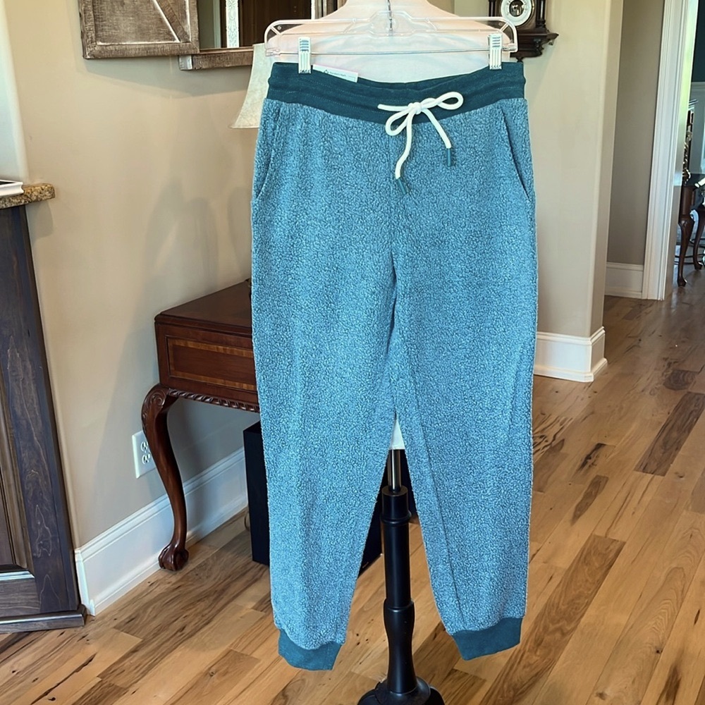 Comfy Reverse Fleece Green Jogger Pants New